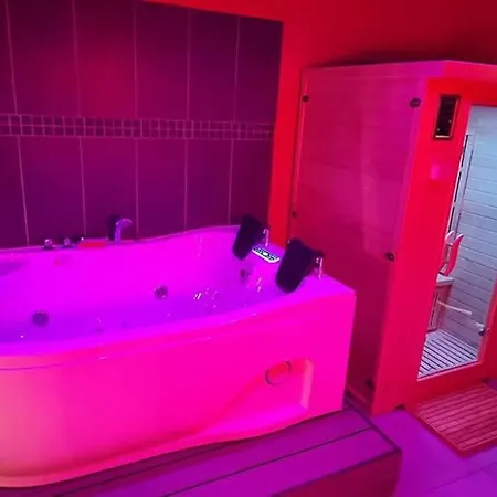 Apartment The Room: A Vous De Jouer… *